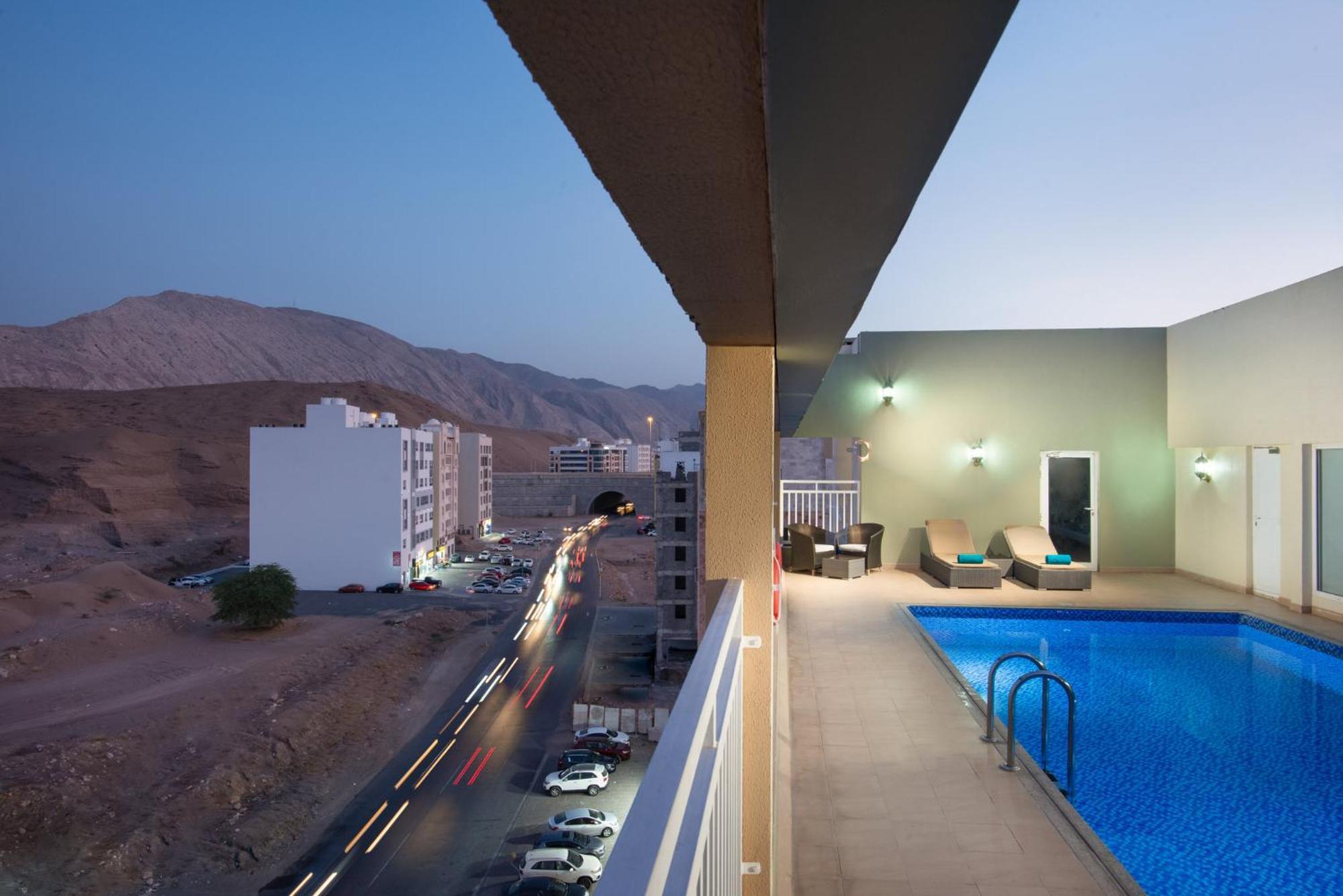 Centara Life Dunes Muscat