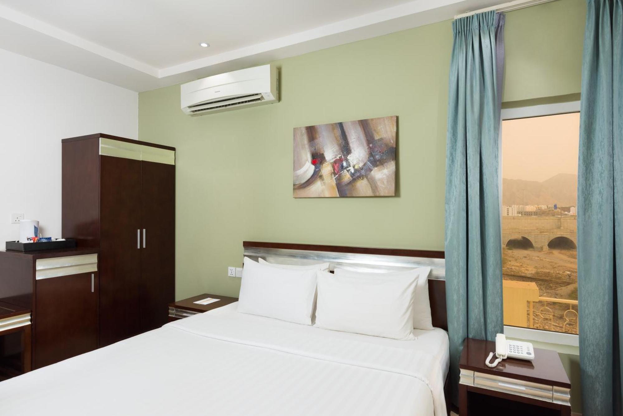 Hotel Centara Life Dunes 3*